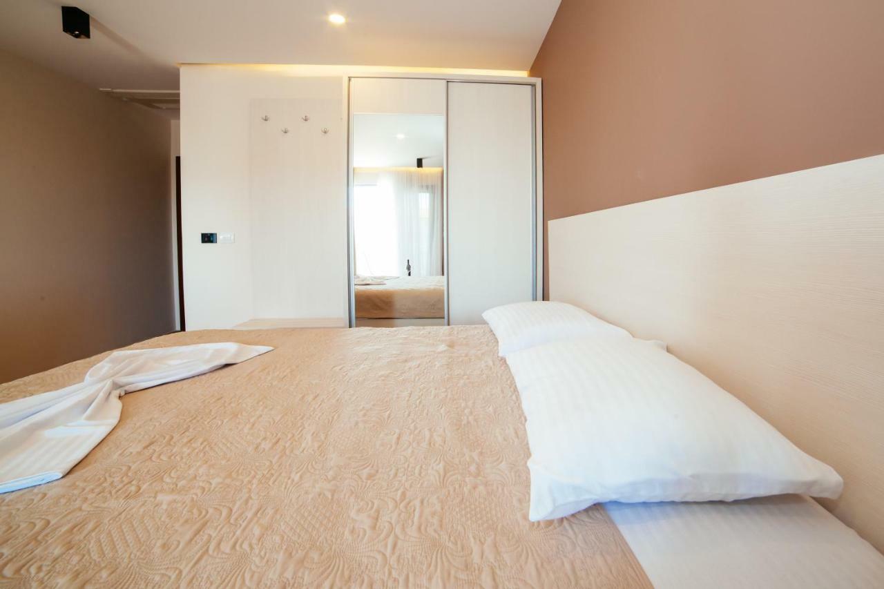 Bed and Breakfast Adriatica Sea & Sun Улцинь Экстерьер фото