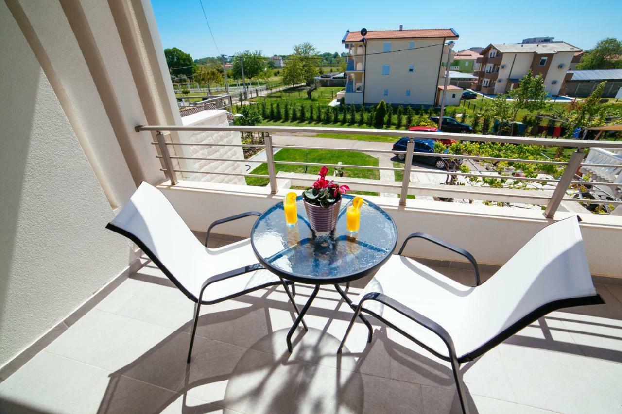 Bed and Breakfast Adriatica Sea & Sun Улцинь Экстерьер фото